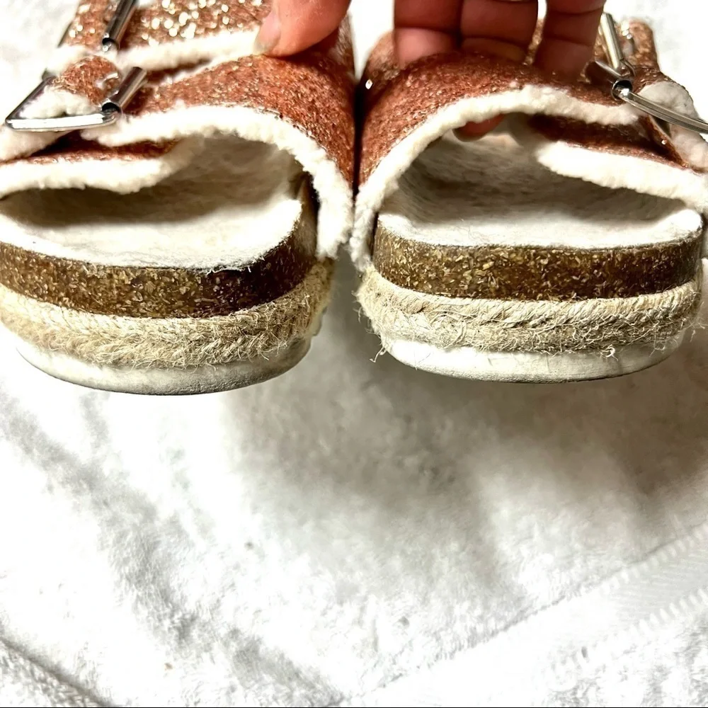 DV BY DOLCE VITA Girl's Carlina Glitter Faux Fur-Lined Espadrille Slides size 2